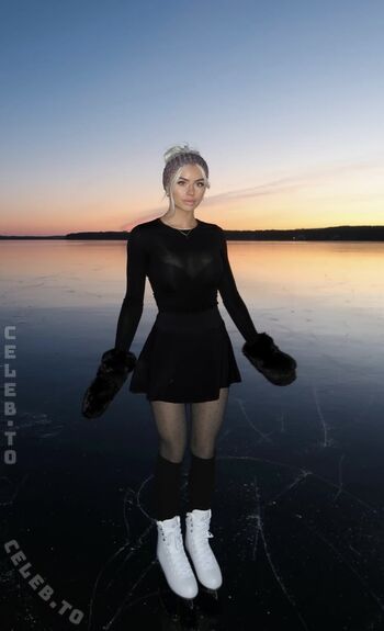 Full leaked Kim schiele page private onlyfans photo