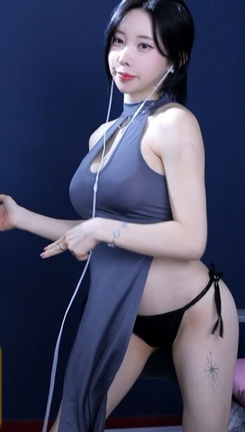 Full leaked Kim yu page private onlyfans photo