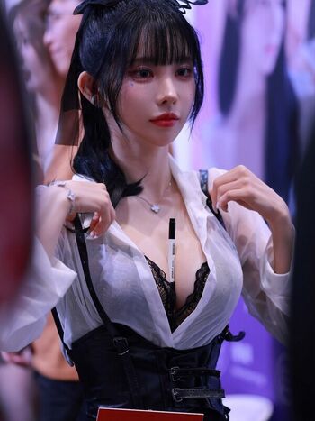 Full leaked Kim yu private photo