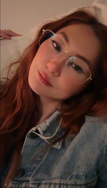 Full leaked Kimiko glenn page private onlyfans photo