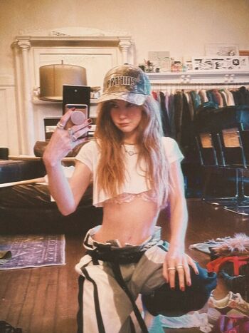 Full leaked Kimiko glenn private photo