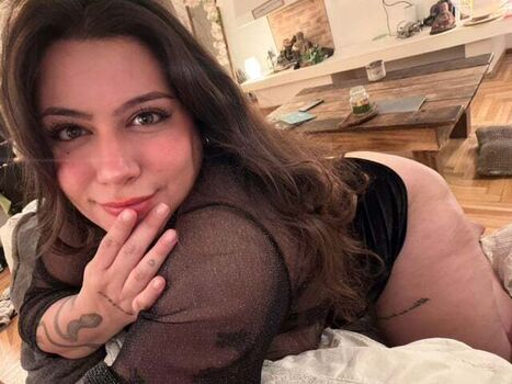 Full leaked Kimjaxx private photo