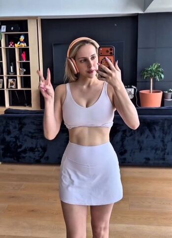 Full leaked Kimmi gneault private photo