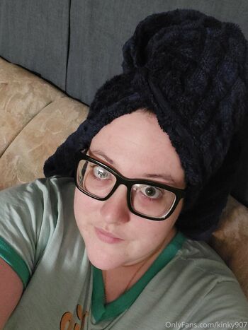 Full leaked Kinky private photo