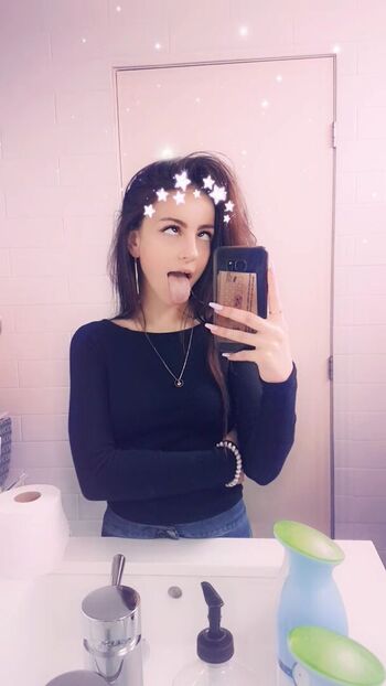 Full leaked Kinkylilkittyy private onlyfans photo