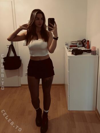 Full leaked Kippenlust private photo