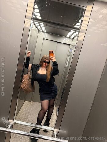 Full leaked Kira clark private photo