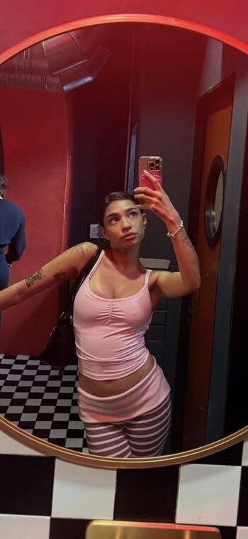 Full leaked Kira herman private onlyfans photo