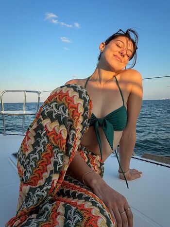 Full leaked Kira kosarin  page private onlyfans photo