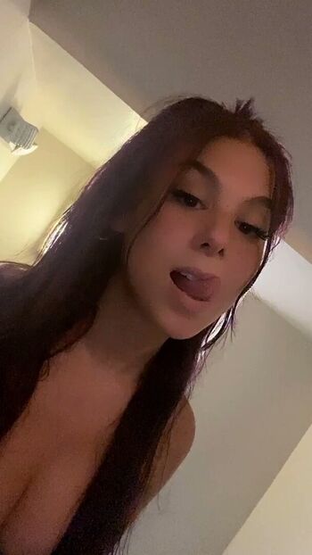 Full leaked Kira kosarin  page private photo