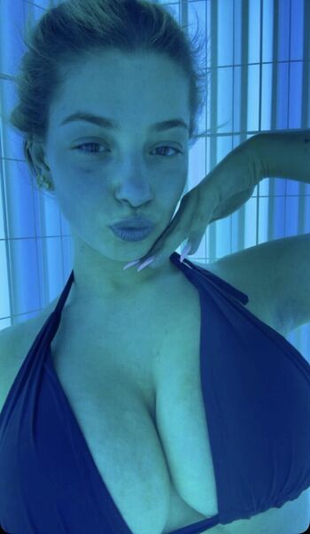 Full leaked Kira pregiato  page private onlyfans photo