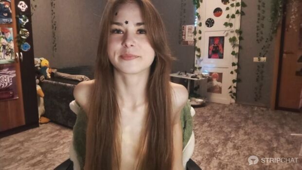 KiraLivee