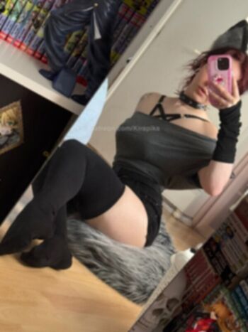 Full leaked Kirapika cos page private photo