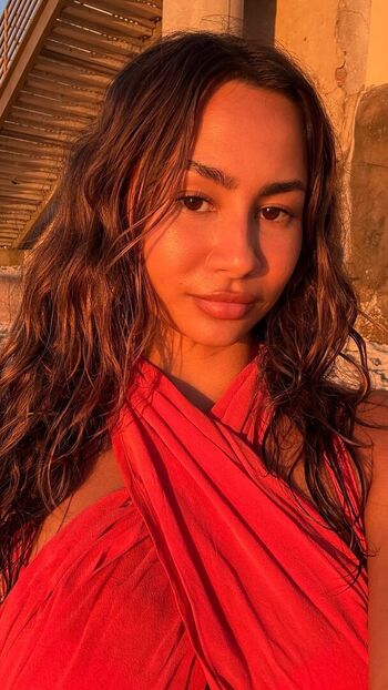 Full leaked Kirra santos page private onlyfans photo