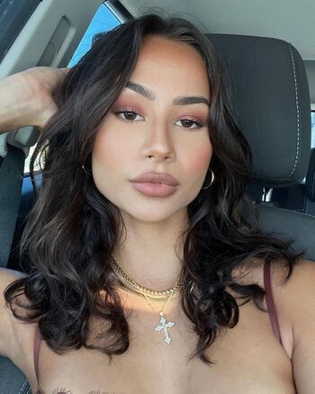 Kirra Santos