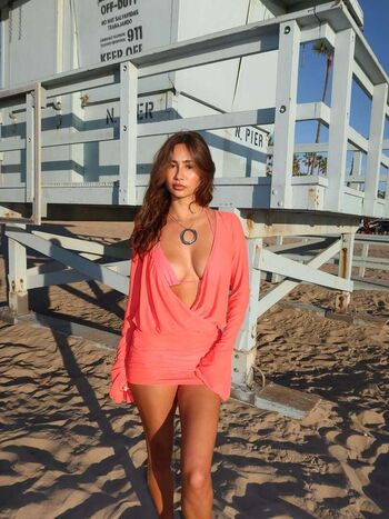 Full leaked Kirra santos page private photo