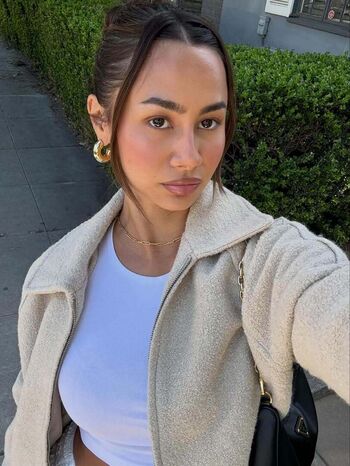 Full leaked Kirra santos private photo