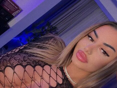 Full leaked Kirstievegas private onlyfans photo