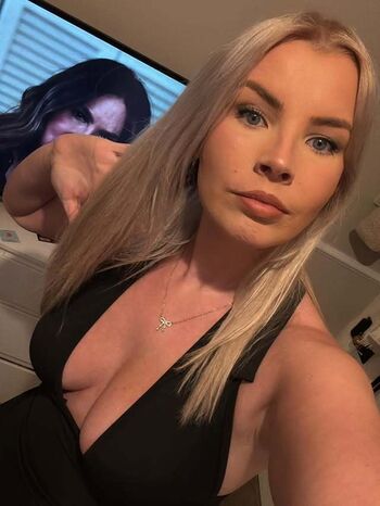 Full leaked Kirsty page private photo