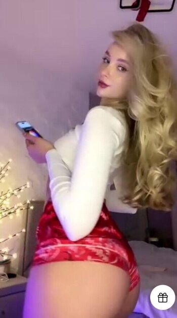 Full leaked Kissykissy page private onlyfans photo