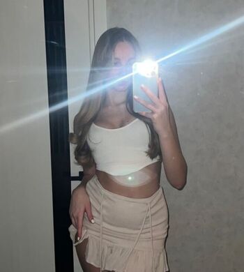 Full leaked Kissykissy page private onlyfans photo