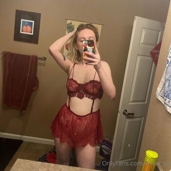 Full leaked Kitkat xo private photo