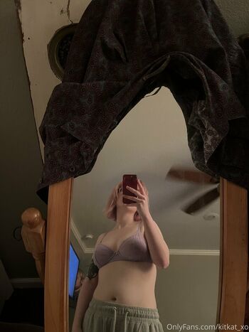 Full leaked Kitkat xo private photo