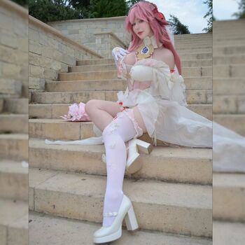 Full leaked Kitsumiuw private photo