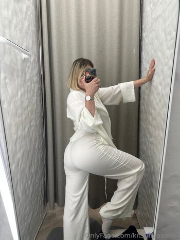 Full leaked Kitsuneasmmr private photo