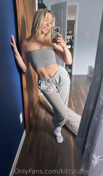 Full leaked Kittycatjenna private photo
