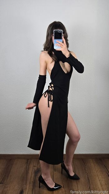 Full leaked Kittycqtz private onlyfans photo