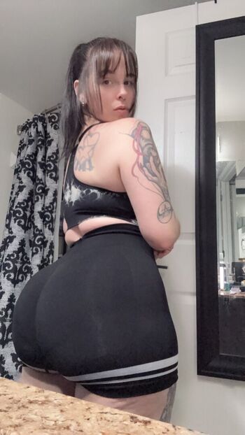 Full leaked Kittydagoat private onlyfans photo