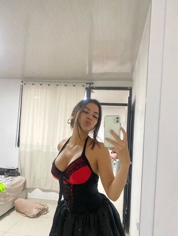 Full leaked Kittyellen private onlyfans photo