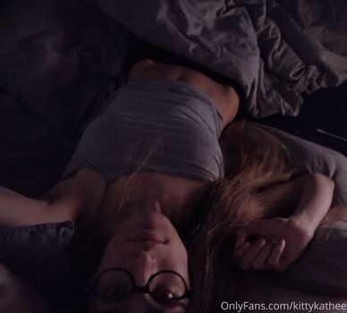 Full leaked Kittykathee private photo