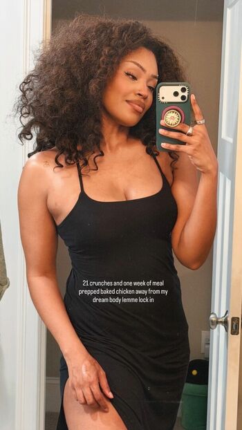 Full leaked Kiwionthesticks private onlyfans photo