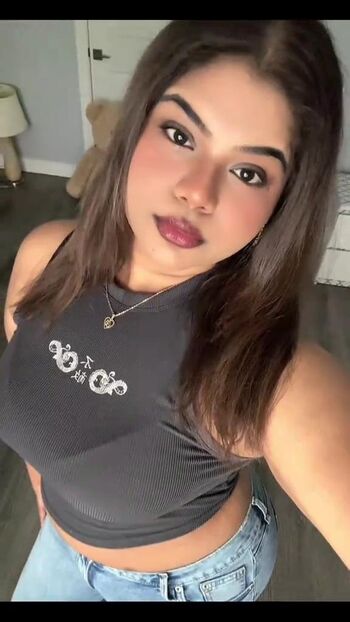 Kkarishma66