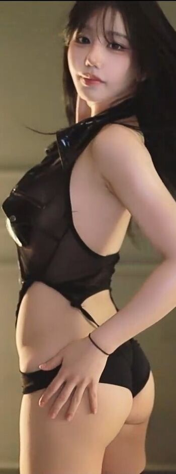 Full leaked Kkok page private onlyfans photo