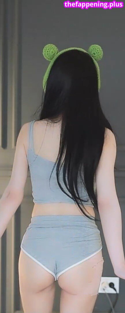 kkok7816 / kook1916 / midi Photo OnlyFans Nu #153