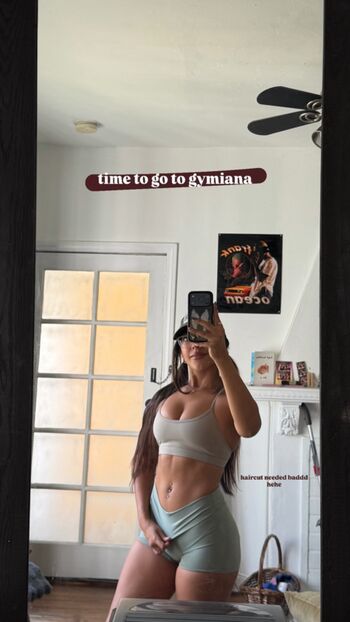 Full leaked Knbbyknees private photo