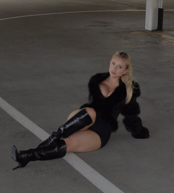 Full leaked Kobyrosemae private onlyfans photo