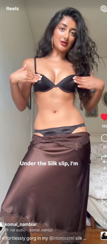 Full leaked Komal nambiar private photo
