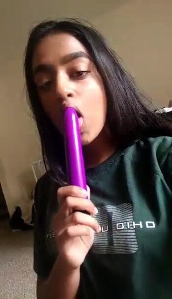 Full leaked Komal private onlyfans photo