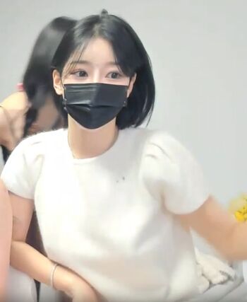 Full leaked Korean bj private photo
