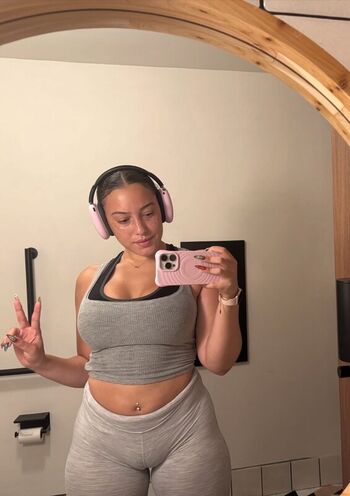 Full leaked Kori robinson private photo