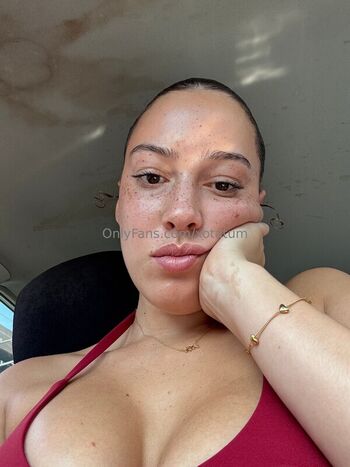 Full leaked Kori robinson private photo
