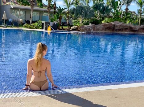 Full leaked Kostandiina private onlyfans photo