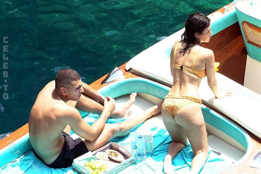 Full leaked Kourtney kardashian private onlyfans photo