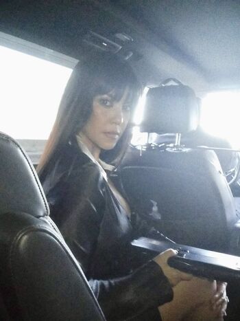 Full leaked Kourtney kardashian private photo