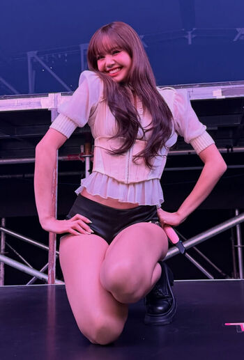 Full leaked Kpop girls page private onlyfans photo