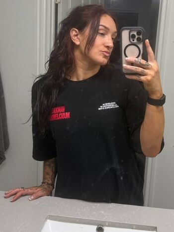 Full leaked Kris statlander page private onlyfans photo